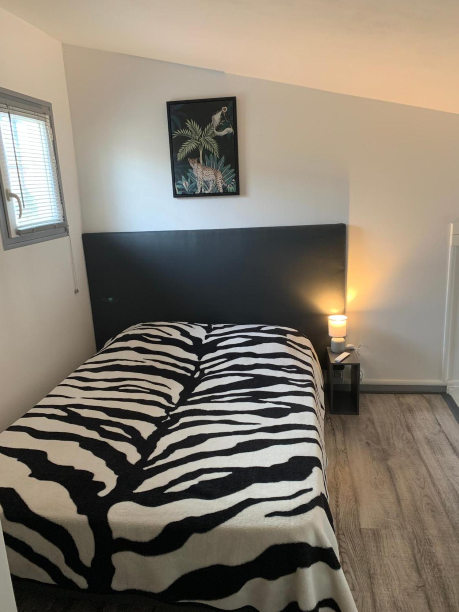 L Appart D Ange 1 Idealement Situe 37M2 Entre Port Et Village 그륏상 외부 사진